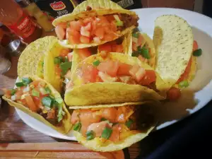 Куриные такос с сыром чеддер
