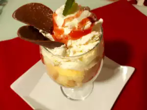 Фруктовый салат с сыром маскарпоне