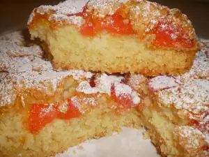 Постный пирог с лукумом