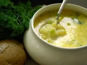 Картофельный суп с чесноком