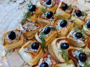 Праздничные слоеные корзиночки разной формы со вкусной начинкой