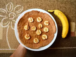 Протеиновый блинчик с бананом и арахисовой пастой
