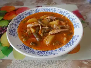 Куриное рагу со стручковой фасолью и картофелем