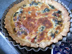 Лотарингский киш с беконом и шпинатом