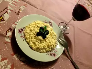 Вкусная закуска с яйцами