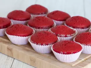 Как приготовить красный краситель для сладостей