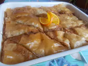 Ретро пахлава с начинкой
