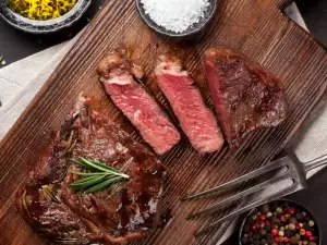 Что такое мясо с кровью и как е го приготовить?