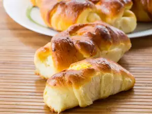Рогалики с брынзой
