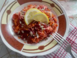Салат из свеклы, яблок и моркови