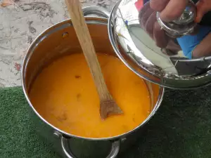 Шкембе чорба с вешенками