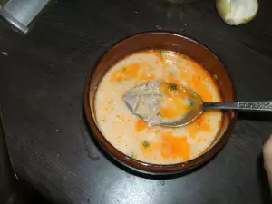Шкембе чорба с куриными желудочками