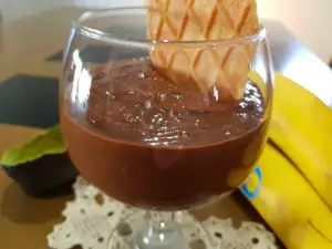 Легкий шоколадный крем с медом