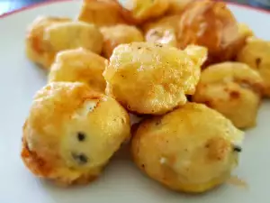 Панированные кусочки сыра для нежданных гостей