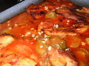 Запеченная скумбрия в томатном соусе