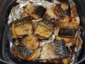 Запеченная скумбрия в аэрофритюрнице