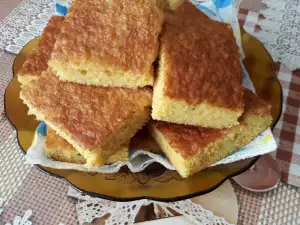Пирог из кукурузной манки