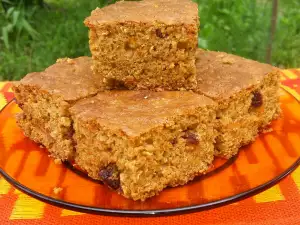 Морковный пирог с финиками