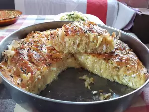 Соленая баница из теста для кекса