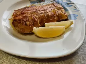 Сом на сковороде