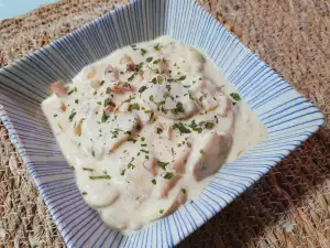 Сметанный соус к спагетти и макаронам