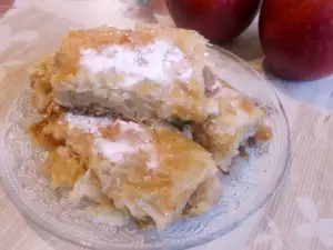 Греческий штрудель с яблоками