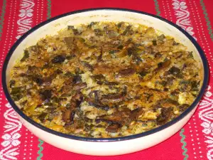 Свиная печень с рисом и грибами в духовке
