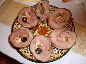 Свинина с начинкой