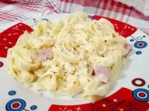 Тальятелле с вкусным белым соусом
