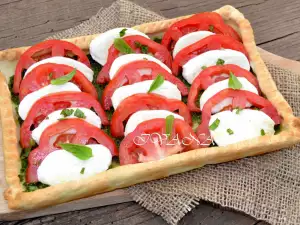 Соленый тарт Капрезе