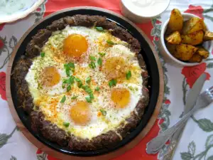Тарталетка из фарша с сыром и яйцом