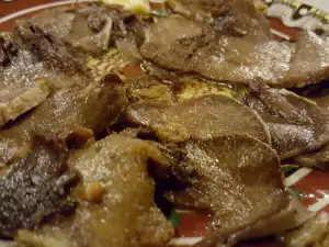 Телячий язык в масле