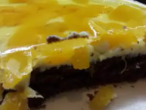 Торт с сыром маскарпоне и персиками