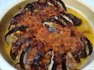 Баклажан с мясным фаршем по-турецки