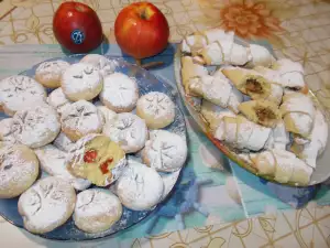Турецкие сладости с яблоком и лукумом