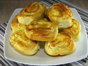 Скрученные тутманики с домашней брынзой