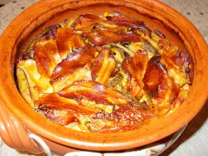 Богатое и очень вкусное рагу в глиняном горшке