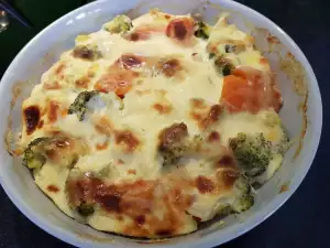 Кето-запеканка с брокколи