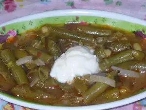 Стручковая фасоль с репчатым луком
