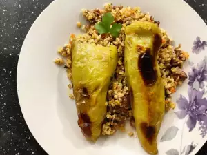 Фаршированные сладкие перцы с булгуром и фаршем