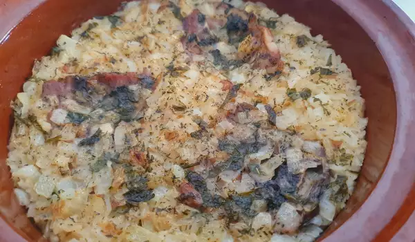 Ягнятина в горшочке с рисом