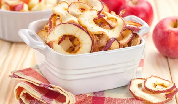Ароматные яблочные чипсы