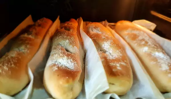 Классический французский хлеб