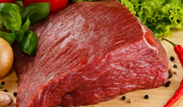 Как правильно хранить свежее мясо?