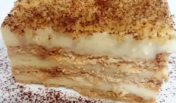 Торт из печенья с домашним кремом
