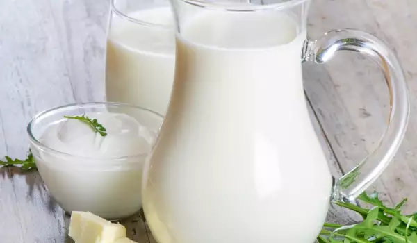Почему молоко свернулось?