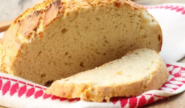 Как приготовляются дрожжи для хлеба?