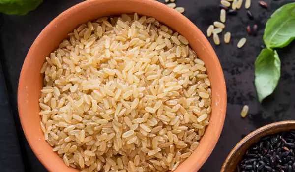 Сколько времени замачивать коричневый рис перед готовкой?