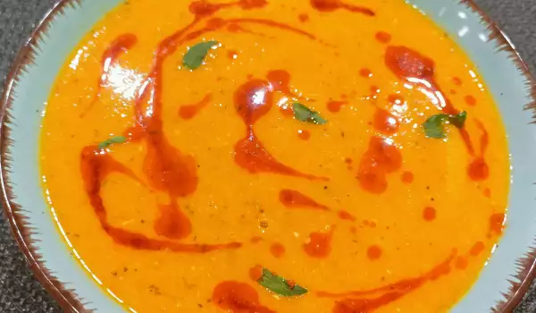 Крем-суп из красной чечевицы и овощей