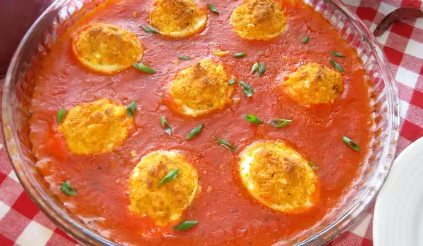 Дьявольские яйца в томатном соусе